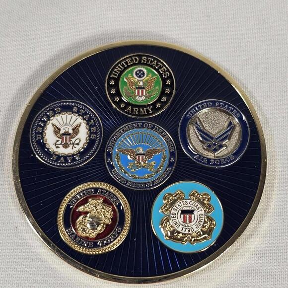 Canon Imaging Excellence Military Recognition Challenge Coin V1 - Picture 2 of 3